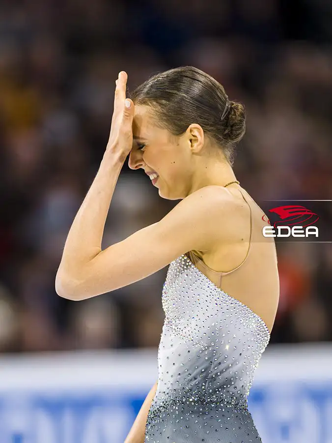 Ice Gallery Skates U.S.